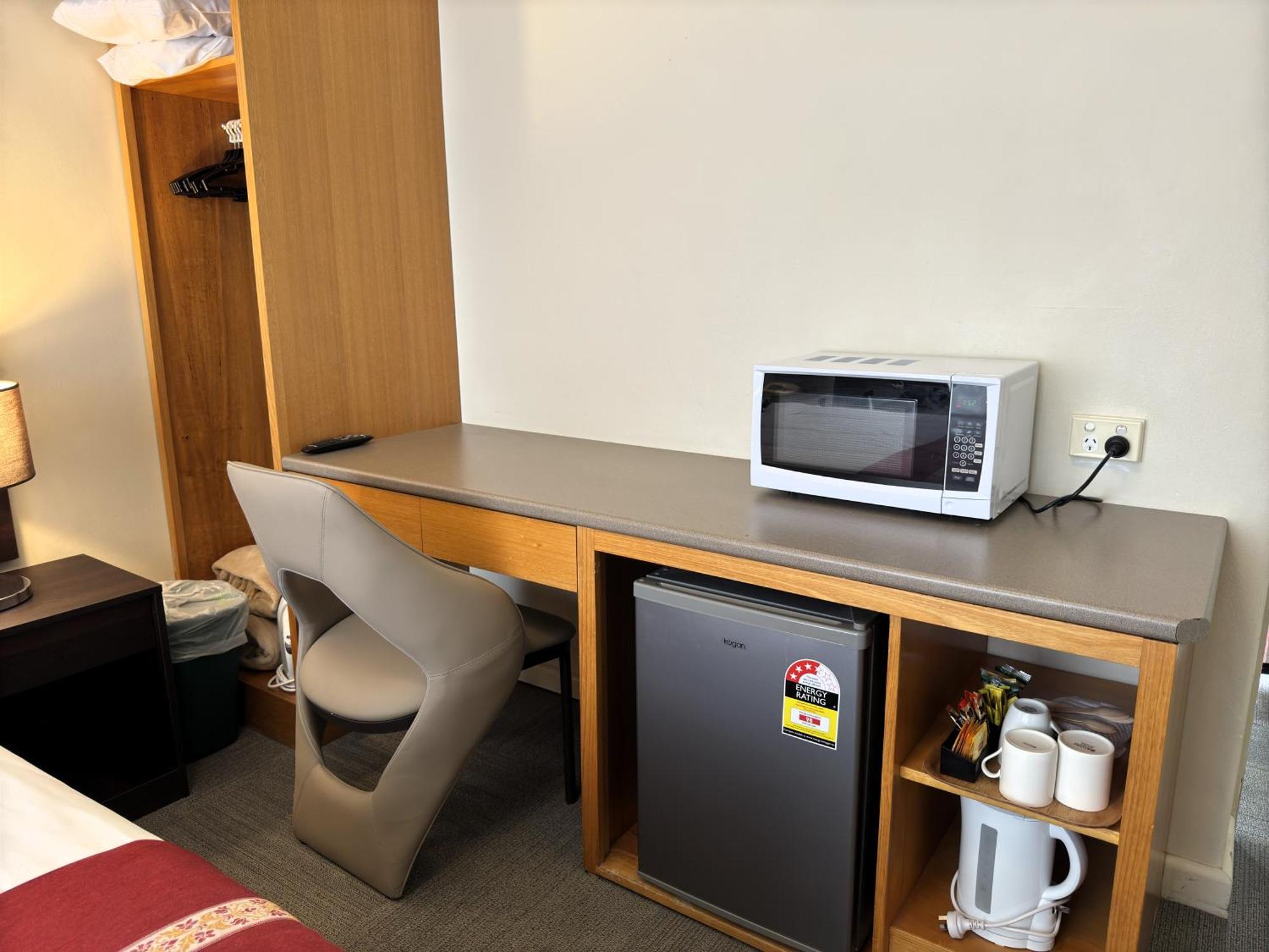 Botanical Hamilton Hotel Room photo